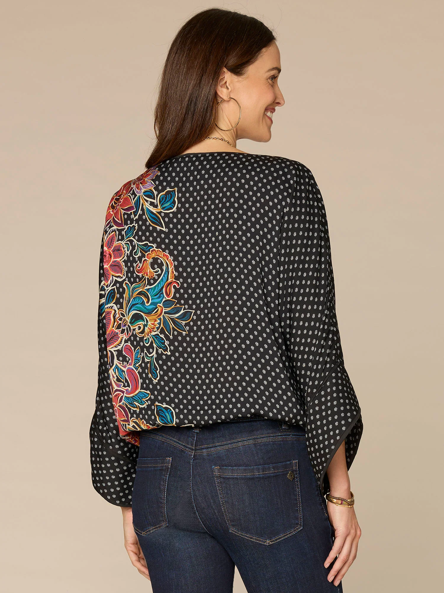 Three Quarter Dolman Sleeve Boat Neck Self Bow Hem Printed Woven Top - Image 3