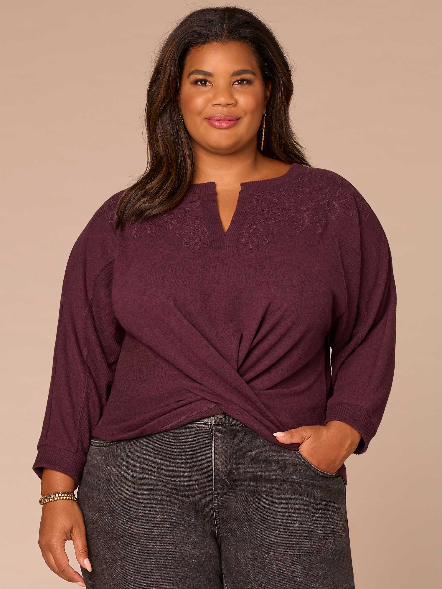 Three Quarter Sleeve Mandarin Collar Twist Hem Plus Size Knit Top - Image 6